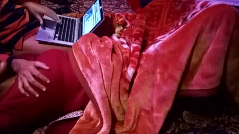 Snapshot of nooby942461 chatting on December 28, 8:47 pm sim nib online show from December 28, 8:47 pm