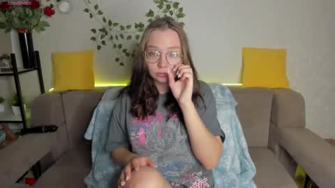 NOORA online show from December 22, 1:01 am