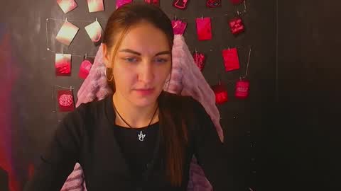 Nora online show from October 29, 1:07 am