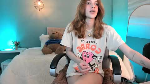 Nora online show from October 10, 8:57 pm