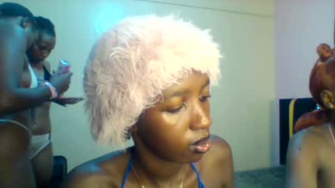 Norababy20 online show from June 23, 4:09 am