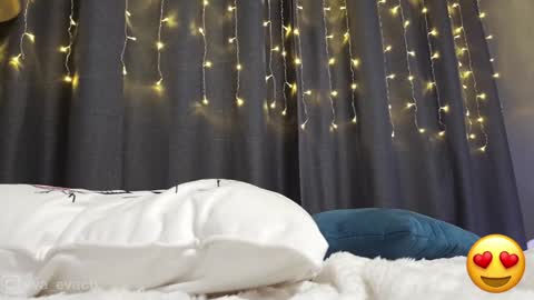 Eva online show from February 8, 8:21 pm