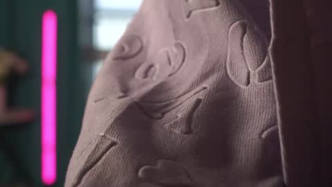 Eva online show from December 5, 7:10 am