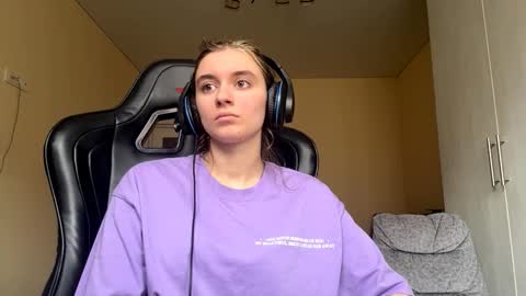 Elena online show from March 26, 8:30 am