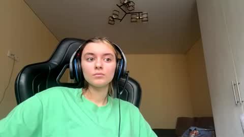 Elena online show from March 14, 8:18 am