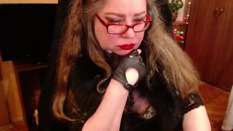 Snapshot of norma_gin chatting on March 9, 1:25 am miss Tress online show from March 9, 1:25 am