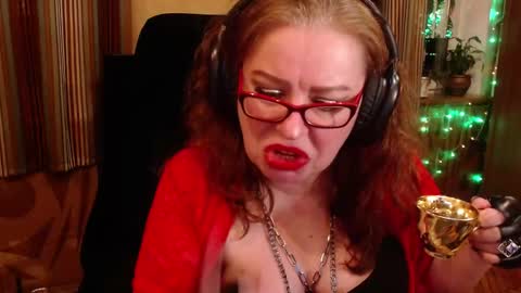 miss Tress online show from October 8, 11:32 pm