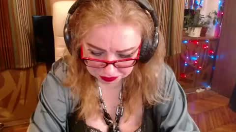 miss Tress online show from July 16, 7:28 pm