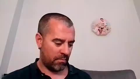 NORMALITO online show from April 7, 12:18 pm