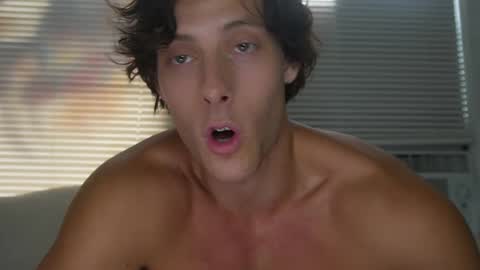 Snapshot of not_alexstone chatting on September 17, 7:28 pm not_alexstone online show from September 17, 7:28 pm
