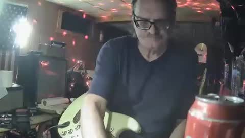 notflamingfart online show from March 26, 7:19 pm