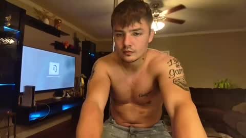 Riley online show from September 22, 7:12 am