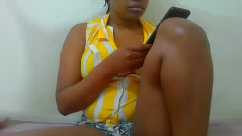 Snapshot of notoy1 chatting on September 10, 11:06 pm notoy1 online show from September 10, 11:06 pm