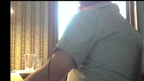 Snapshot of notte chatting on December 17, 1:27 pm notte online show from December 17, 1:27 pm
