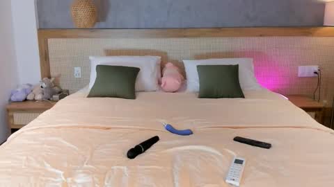 Sammy online show from March 11, 8:39 am