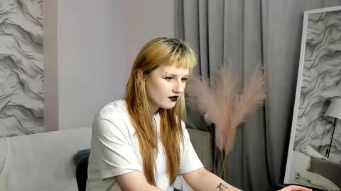 NovaGrave online show from October 14, 11:35 am