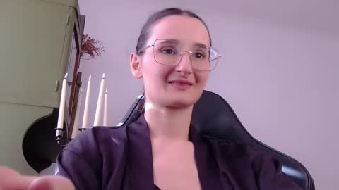 nova_mystic online show from September 22, 12:09 pm