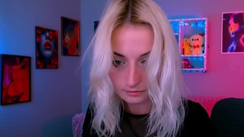 Nova online show from April 18, 7:18 pm