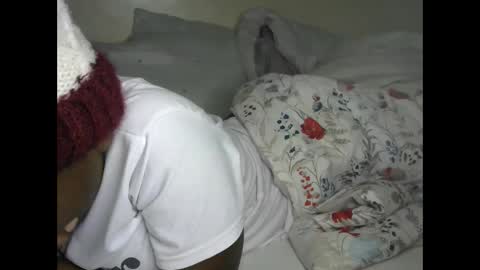 novaah online show from March 19, 2:39 am