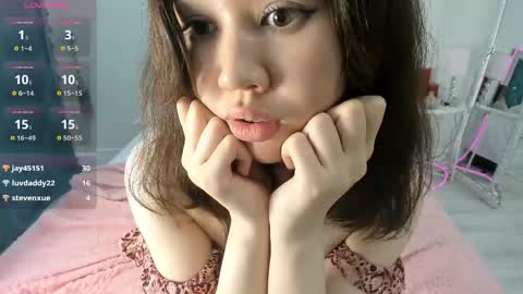 Nova online show from May 11, 4:04 pm