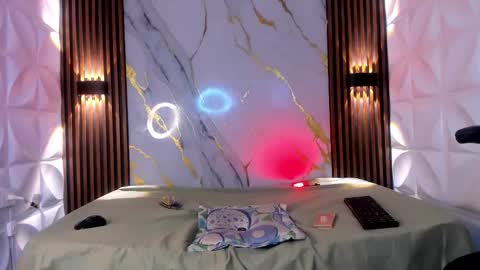 novanight_ online show from March 14, 12:42 pm