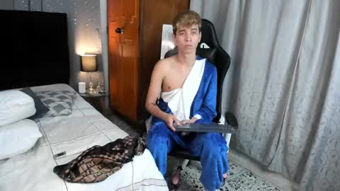 NovayBrian online show from February 20, 7:45 am