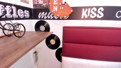 Novi online show from December 17, 11:39 am