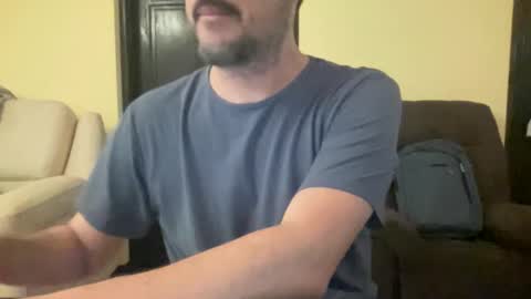 novio_muyalto online show from June 8, 6:09 pm