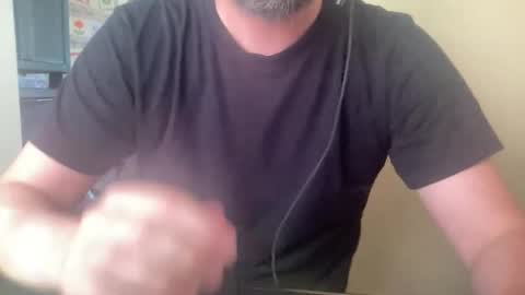 novio_muyalto online show from December 5, 7:44 pm