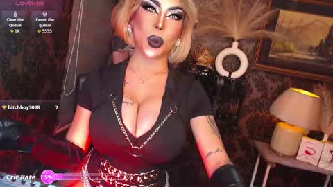 QUEEN MIRAHH online show from January 7, 7:13 am