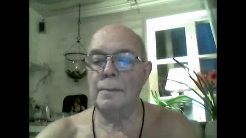 Haky online show from January 5, 3:02 pm