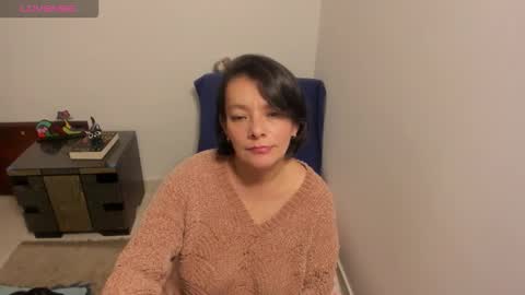 nuit_rose online show from October 12, 3:43 am