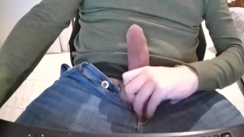 nuotatore90 online show from January 9, 4:01 pm