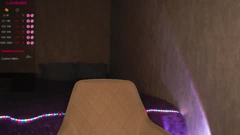 WEELCOMEEEEEEEEEE online show from November 18, 12:24 am