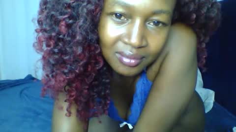 nutgal online show from December 22, 12:28 am