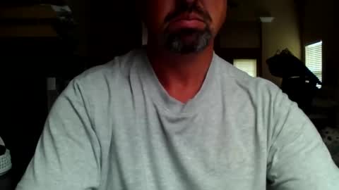 nvrenuff1979 online show from September 29, 7:02 pm