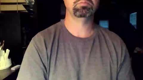 nvrenuff1979 online show from December 19, 12:33 pm