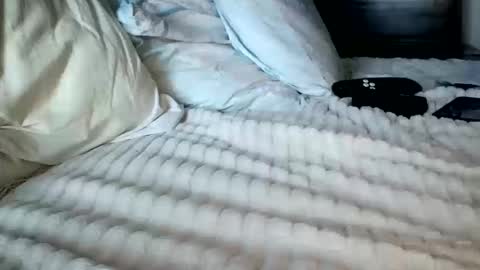 KN online show from October 10, 7:19 pm