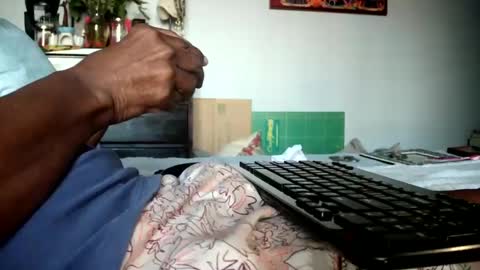 Snapshot of nyakuti chatting on March 10, 7:07 pm KN online show from March 10, 7:07 pm