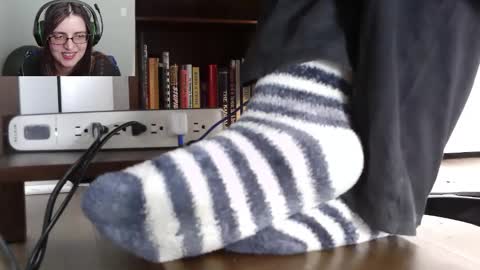 Nyctophilic online show from February 13, 6:11 pm