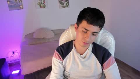 nyko_ds online show from October 17, 5:22 am