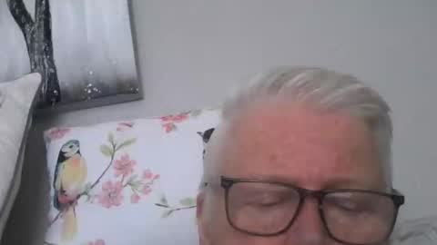 stockings  suspenders mad online show from May 13, 12:37 pm