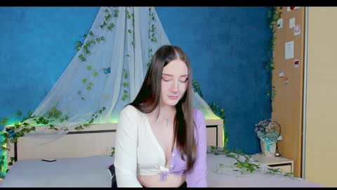 Kat online show from December 11, 7:36 pm