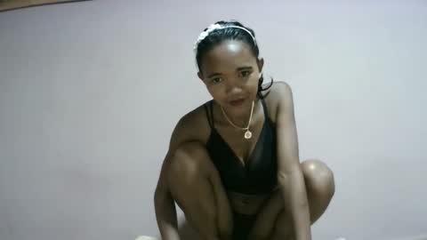 nympholinha online show from February 19, 6:32 pm