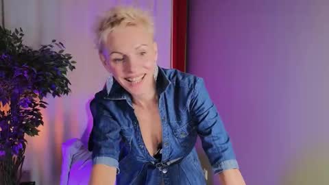 Angie online show from October 14, 5:21 am