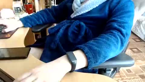 Tom online show from January 15, 7:28 am