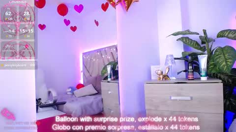 Snapshot of nyx_andria chatting on March 3, 9:37 pm Alex . online show from March 3, 9:37 pm