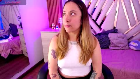 Alex   .    online show from February 22, 11:51 pm