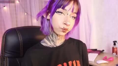 Nyx Doll online show from November 27, 4:53 am