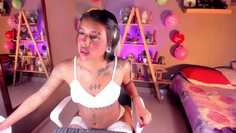 Nyx online show from September 22, 8:02 pm